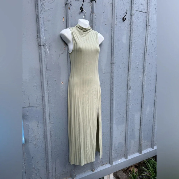 Wilfred Sage Green Leo Dress, size Small - Picture 6 of 11